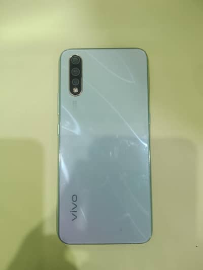 vivo S1