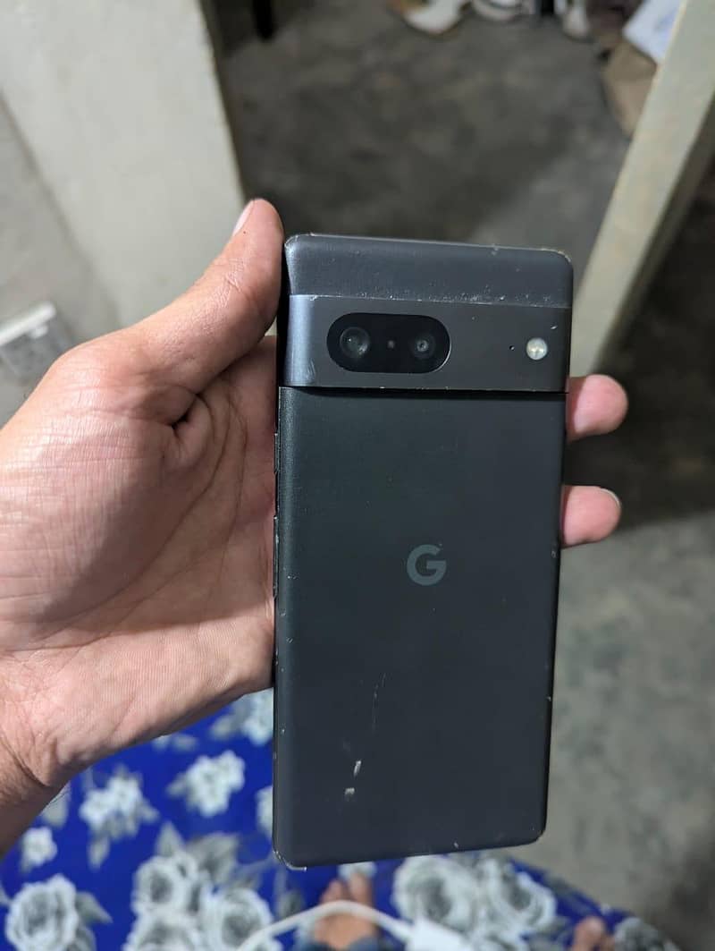 Google Pixel 7 5