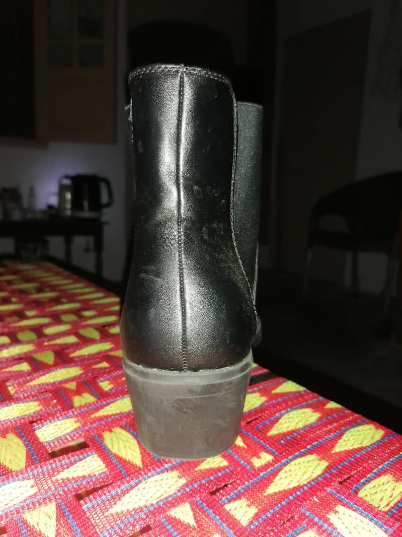 Asoos Boots 4