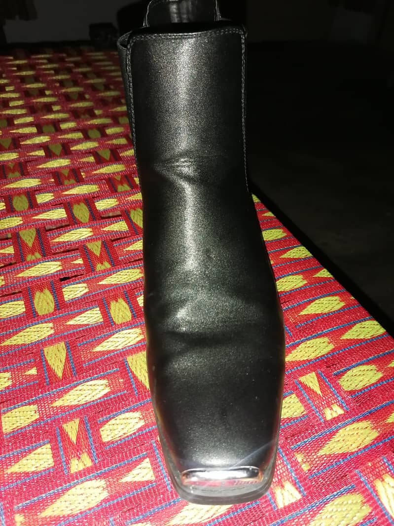 Asoos Boots 6