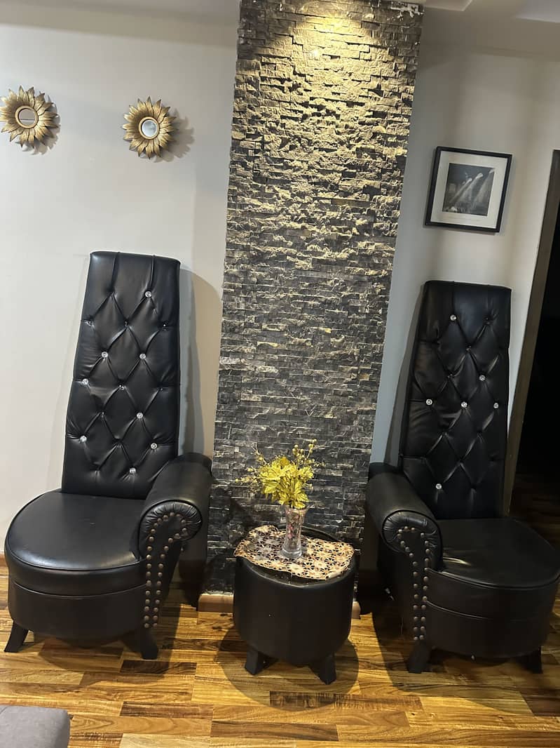 chais coffee table 0