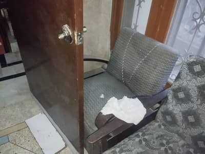 sofa sets. 3seater 1 seater 1 seater