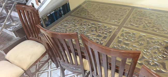 handmade wooden dinng table