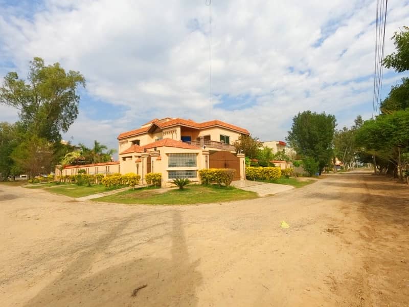 Chinar Bagh - Jhelum Block Residential Plot For sale Sized 10 Marla 8