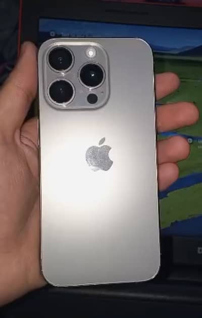 Iphone 15 pro 128gb non pta factory unlock