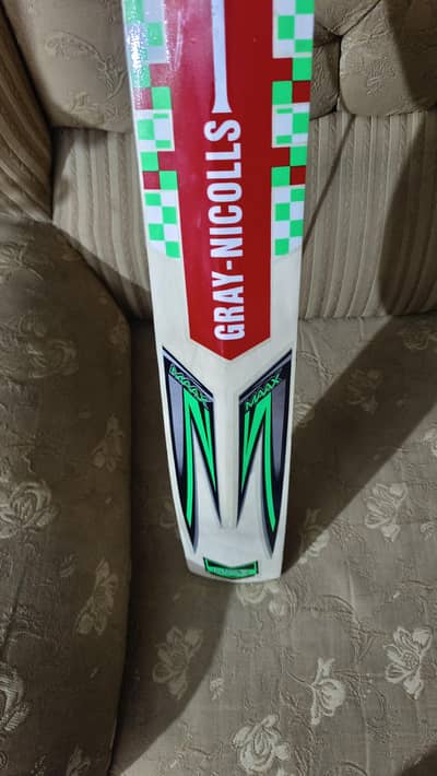 Gray Nicolls Hard Bat