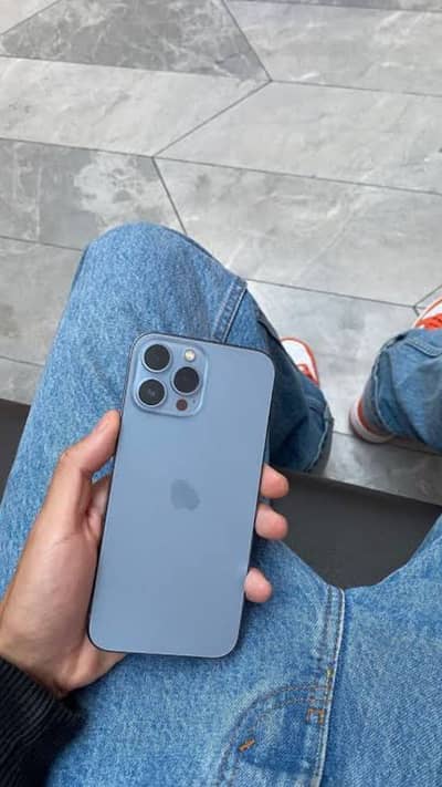 Selling my iphone 13 pro max