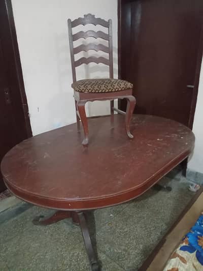 Dinning table with 8 chairs wooden