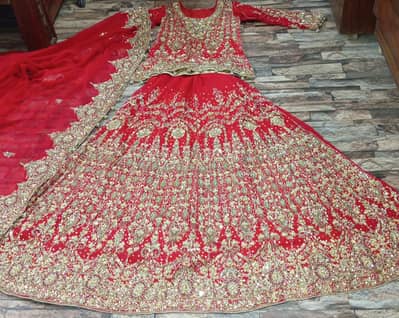 urgent sell bridal lehnga