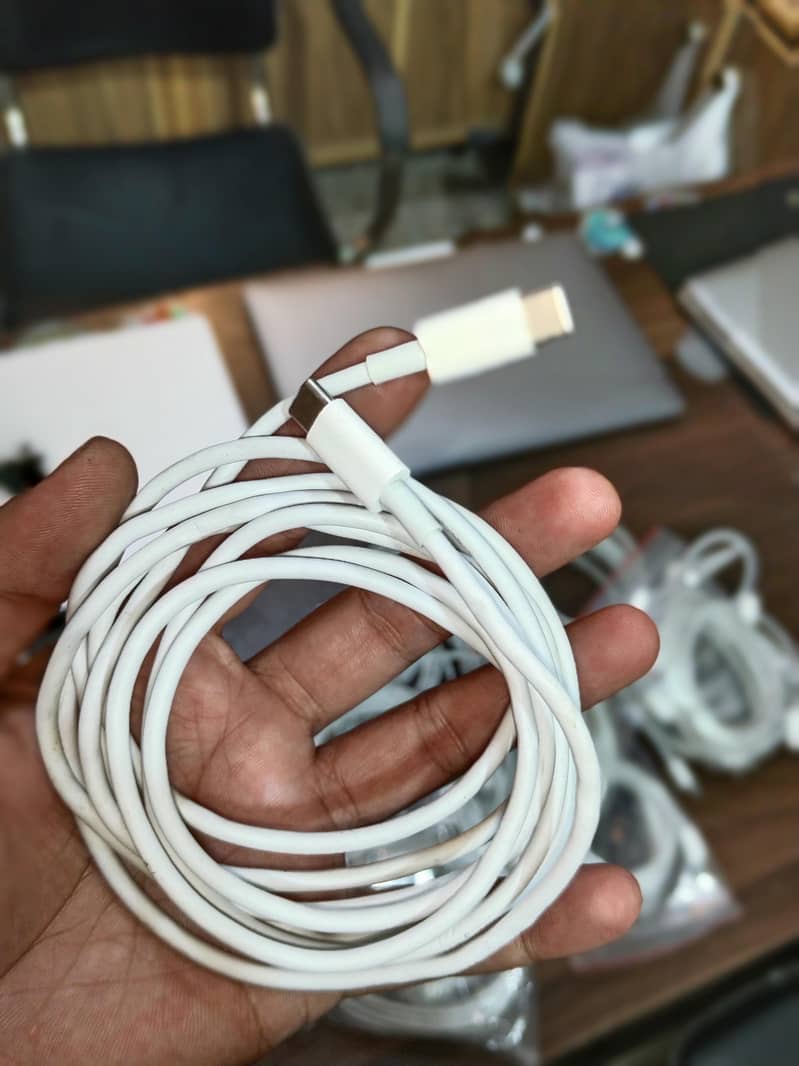 Apple MacBook Stock and Accessories check list. 16