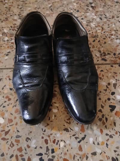 Stylish & Comfortable Shoes for Sale – Great Deal!