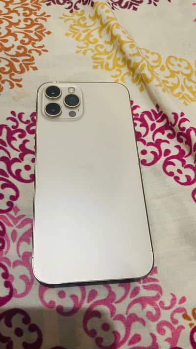 iphone 12 pro max pta approved with box . wifi isue