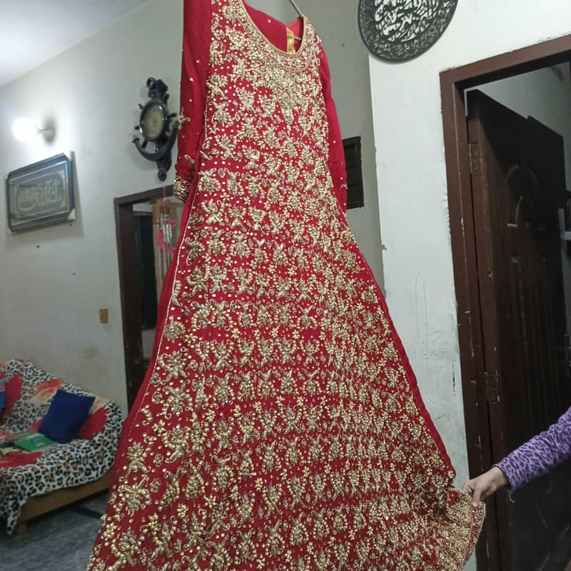 perfect for bride who want an elegant, royallook without heavy price 2