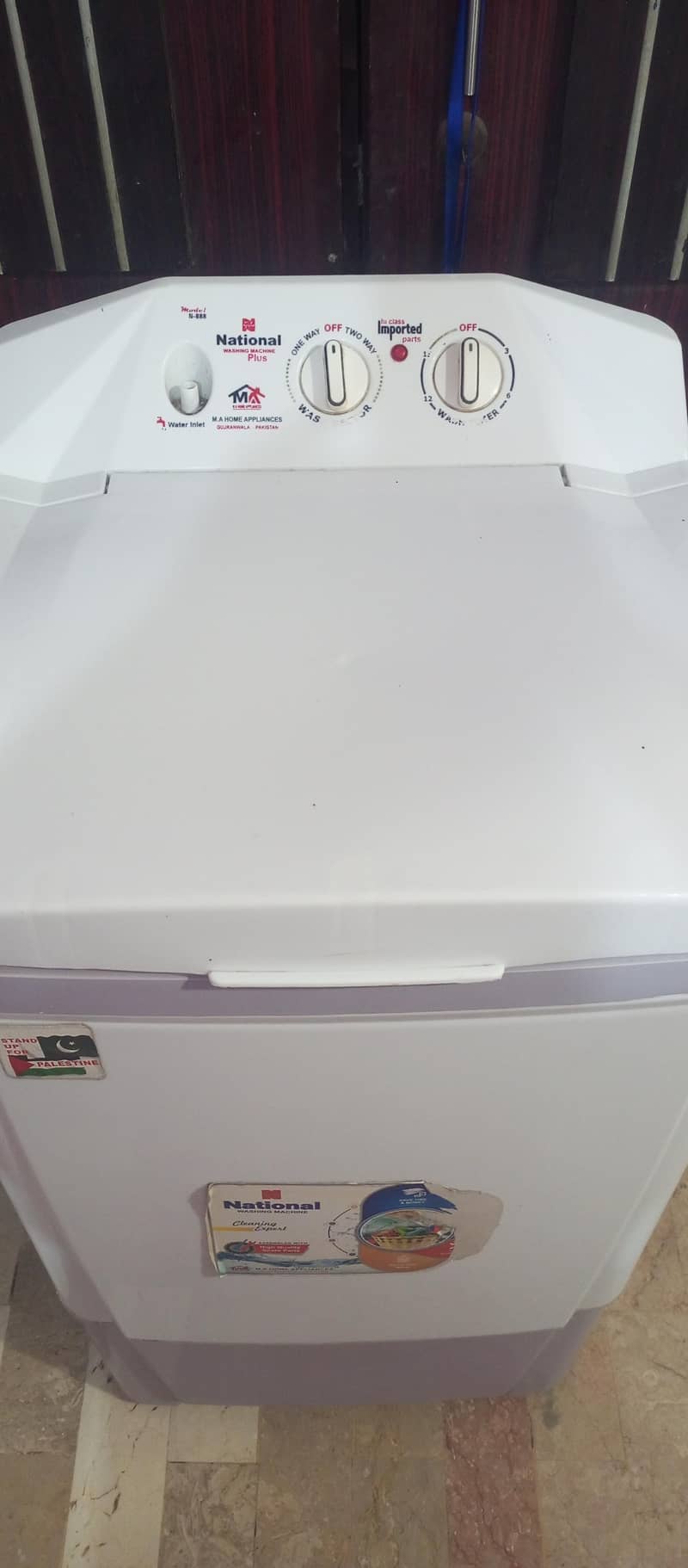 washing machine in use 0