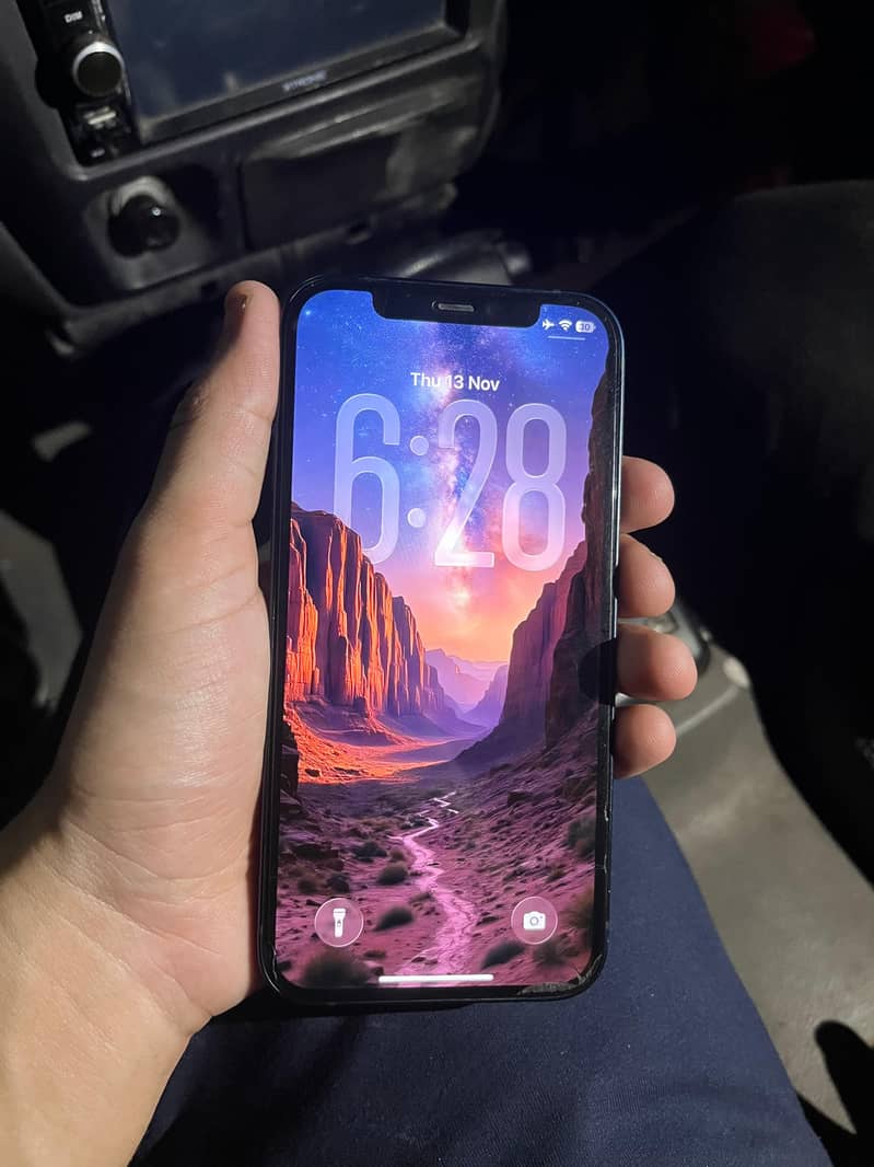 Iphone 12 3