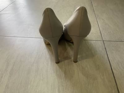 Salvatore Ferragamo Original shoes at a very reasonable price