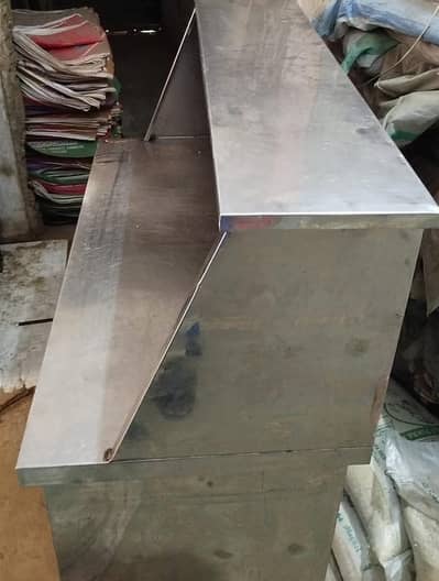 fast food counter