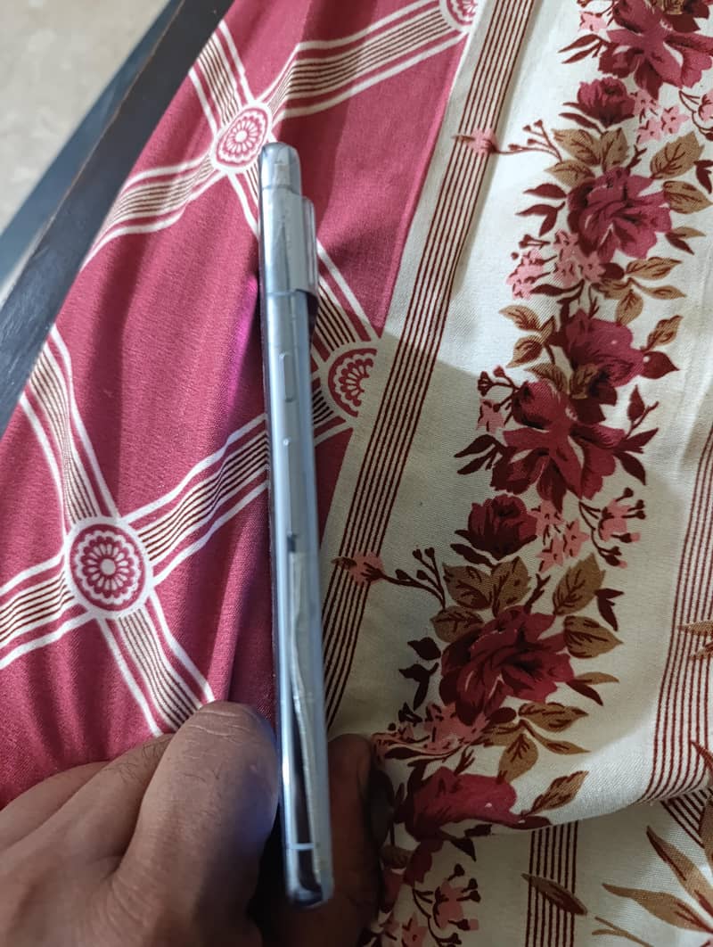 Google Pixel 8 Pro touch full damage 1