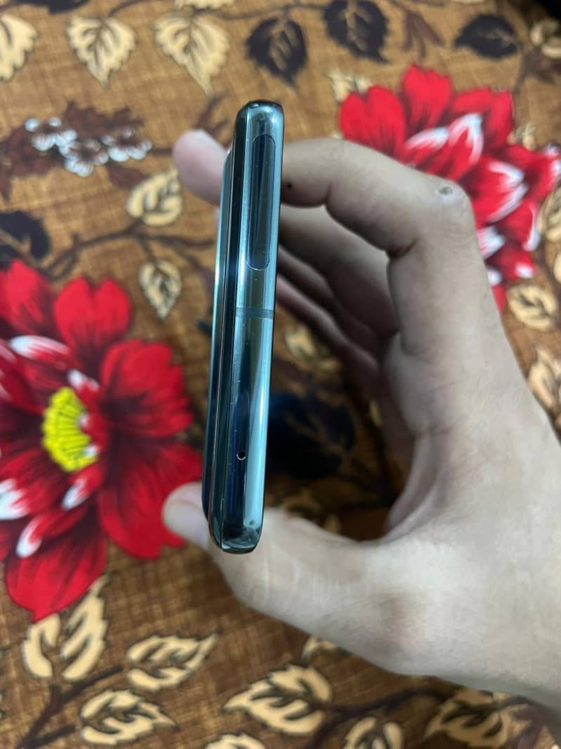 Google pixel 7 pro WITH SIM TIME  10/10 3