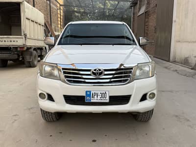 Toyota Hilux Vigo 2012