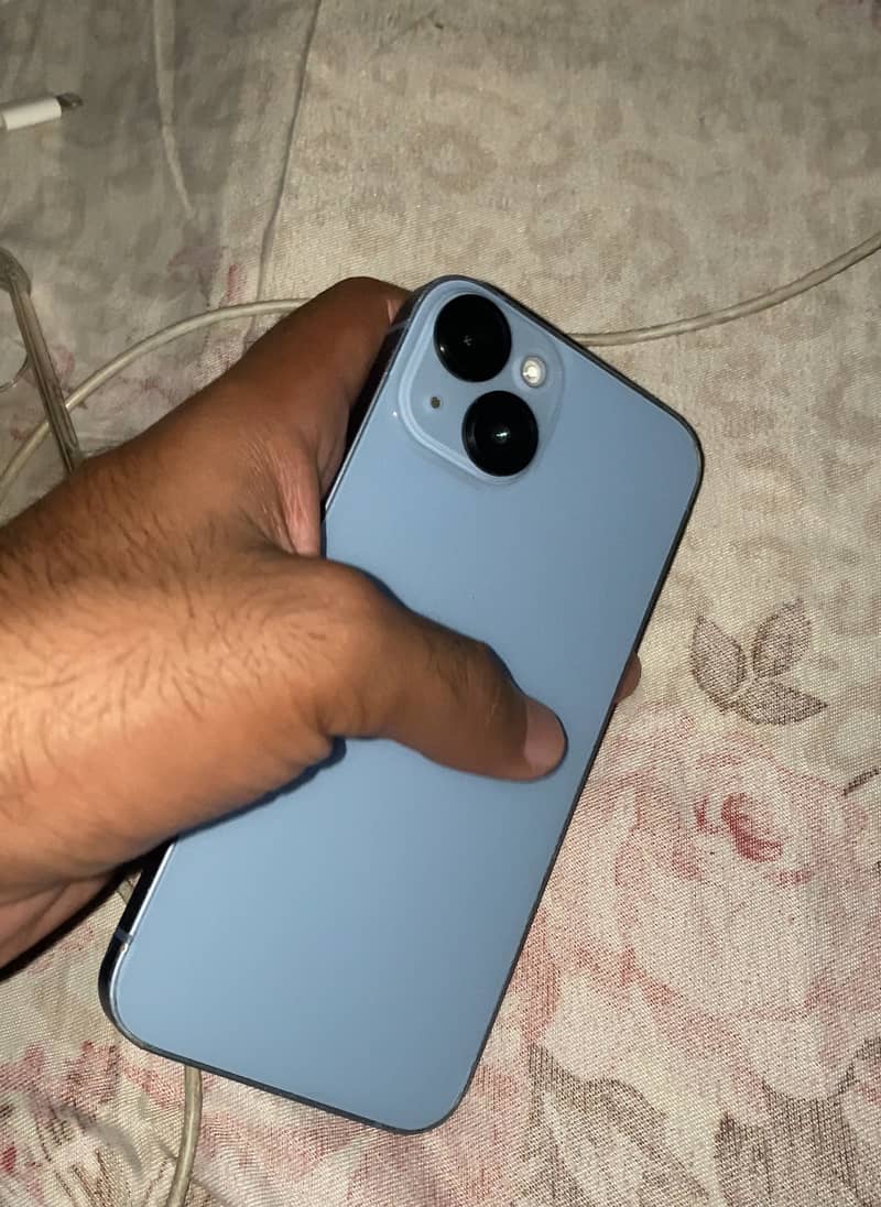 Apple iPhone 14 1