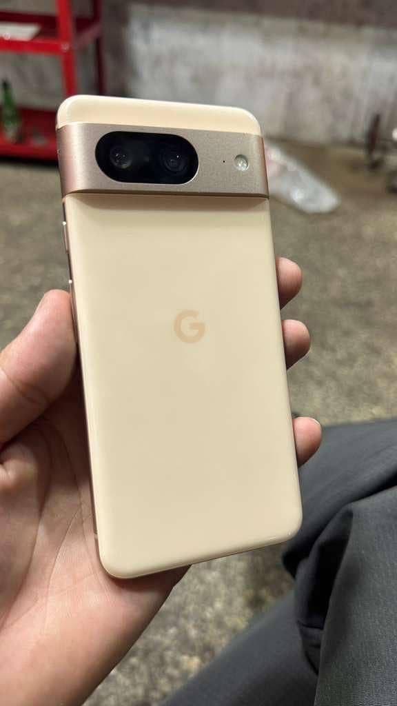 Google pixel 8 2