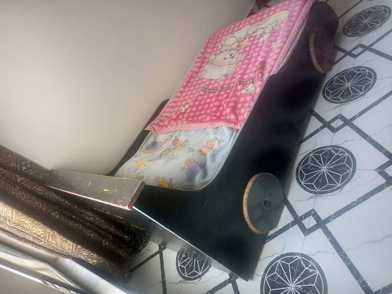 Single Bed Good condition 3
