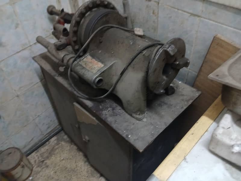 Gi pipe threading machine 0