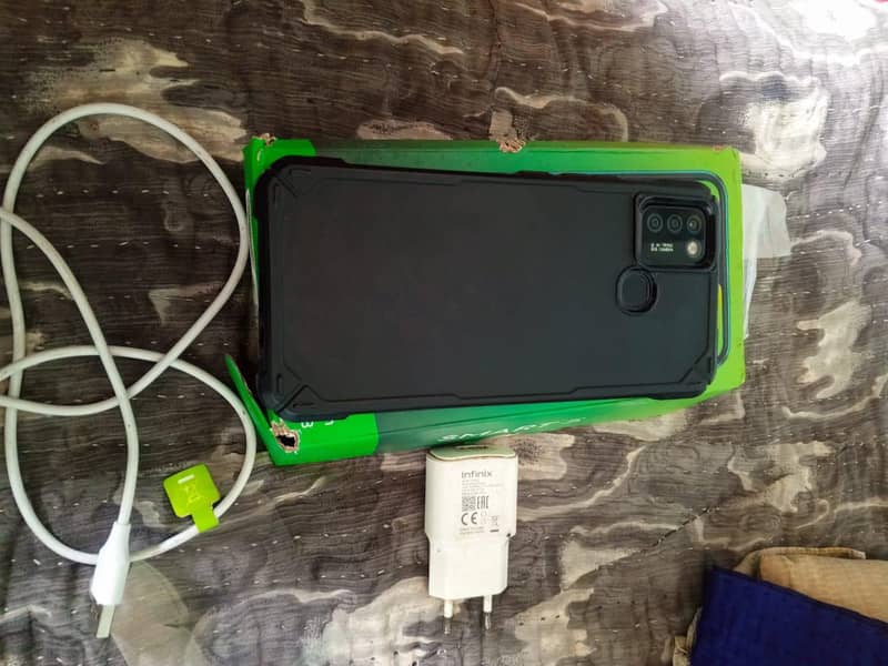 infinix smart 5 (3/64gb with complete box 5