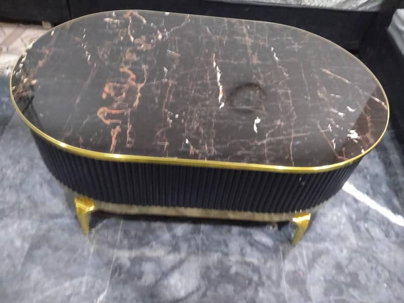 luxury centre table 4