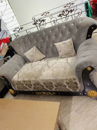 Siz seater sofa set for sale