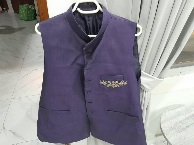 waistcoat 0