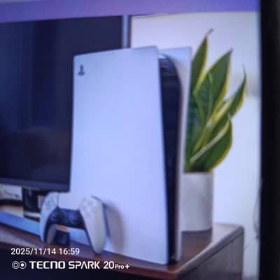 PS5 and controller full 10 buy 10 condition