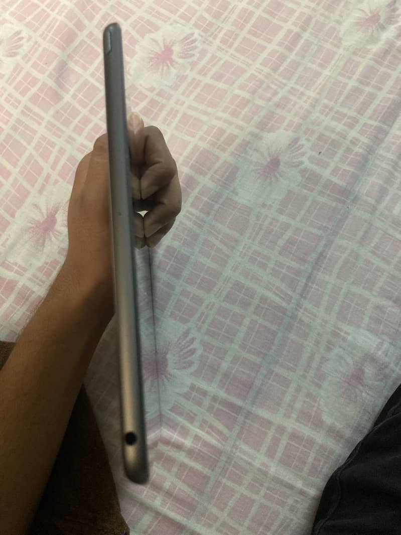 Ipad 9 generation 4