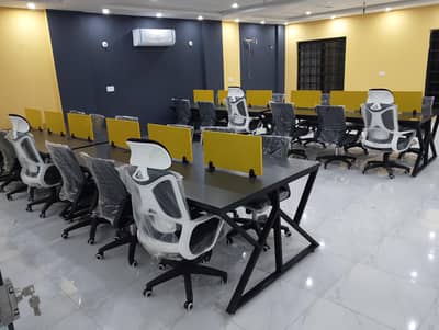 Office Workstation 6 Person's table For IT House & co-workstation