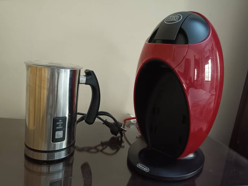Delonghi Coffee machine 11