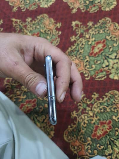 Samsung s20+ reset keya hy patch hojata hy