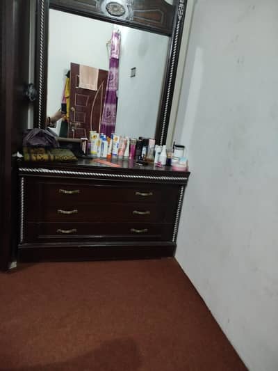 Wooden Dressing Table for Sale – Excellent Condition