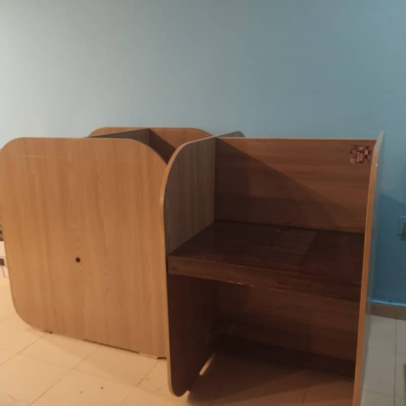 Double Sided Working Stations 2