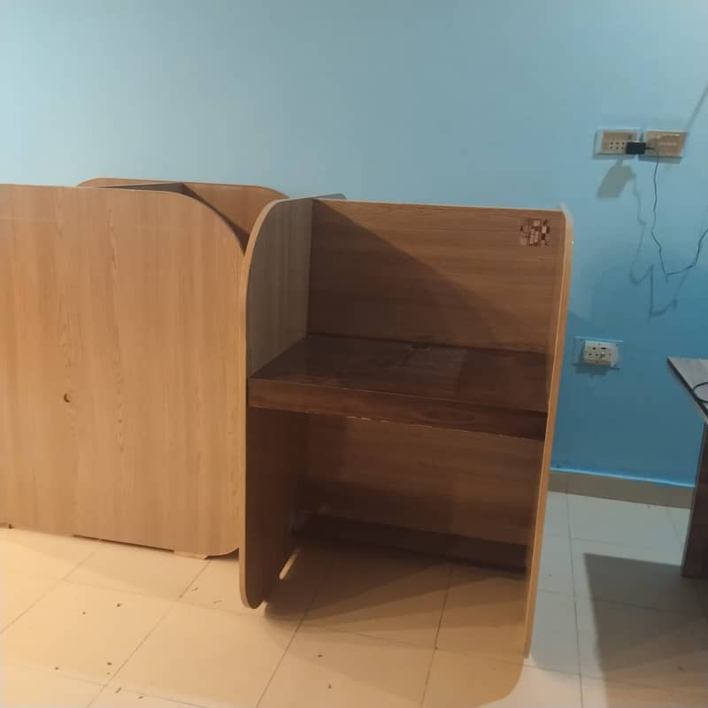 Double Sided Working Stations 4