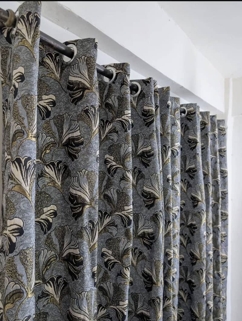 Curtains /Parday available 9