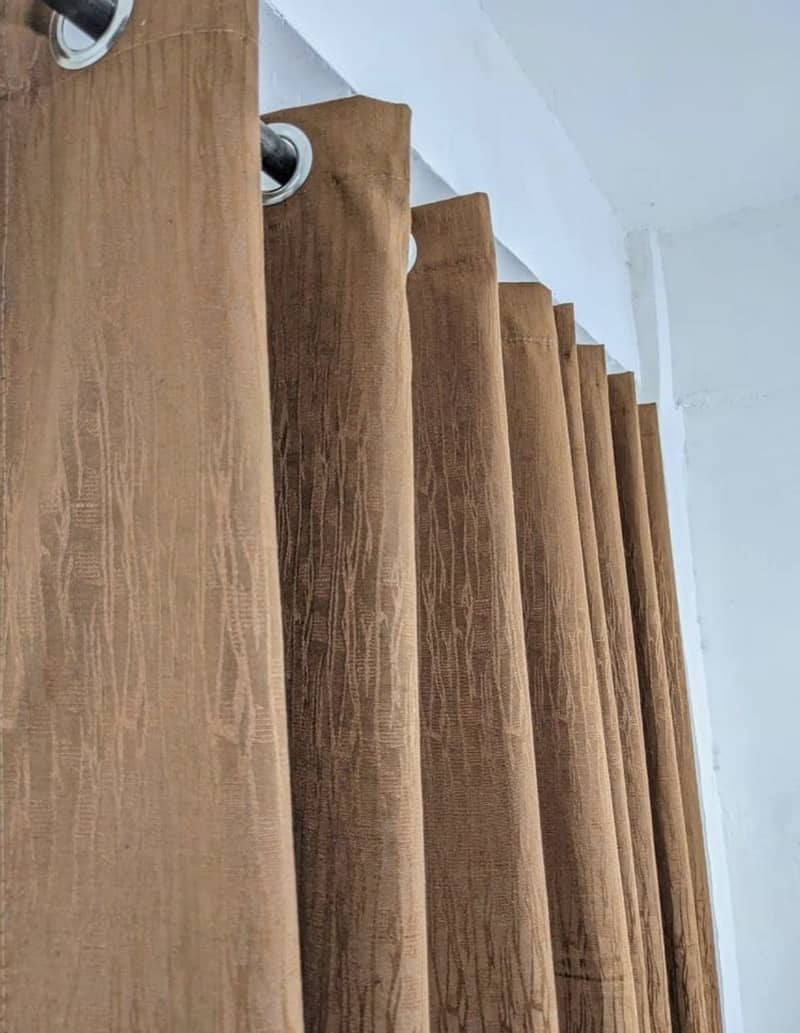 Curtains /Parday available 13