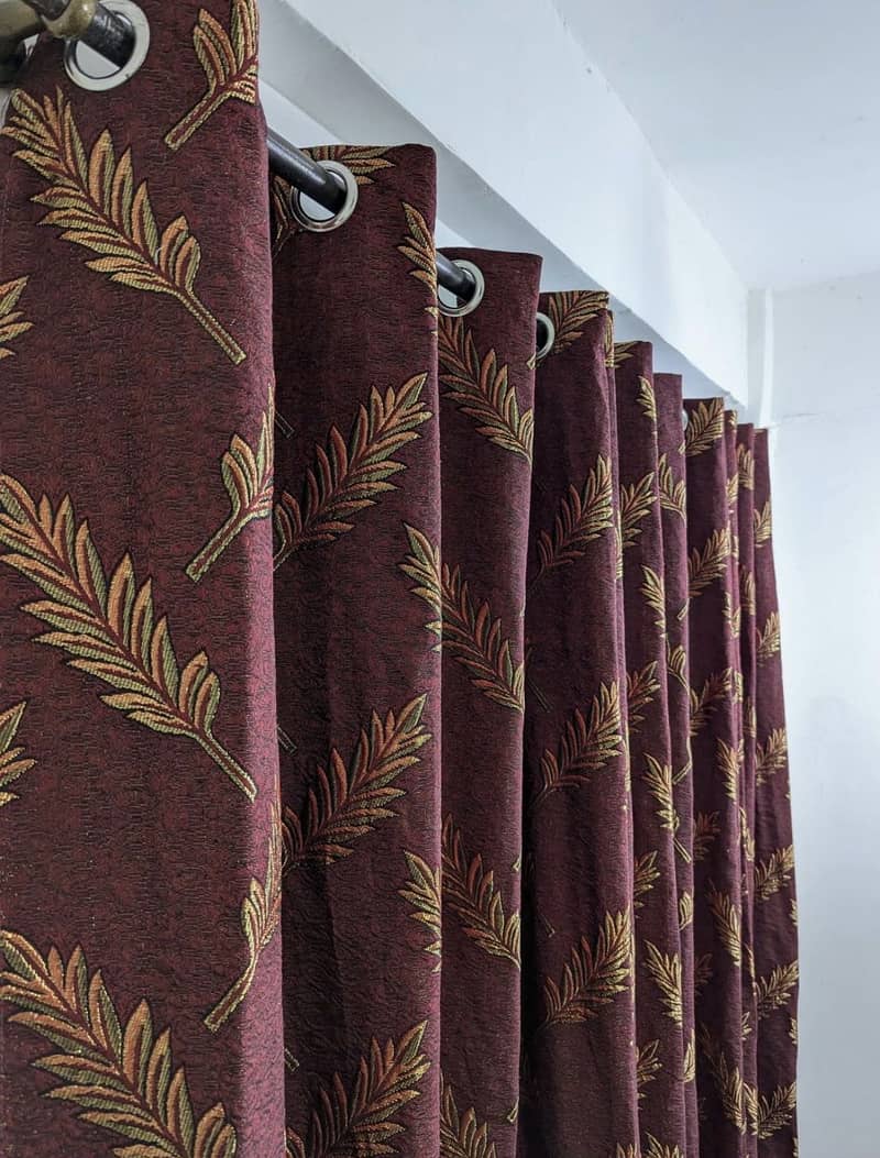 Curtains /Parday available 14