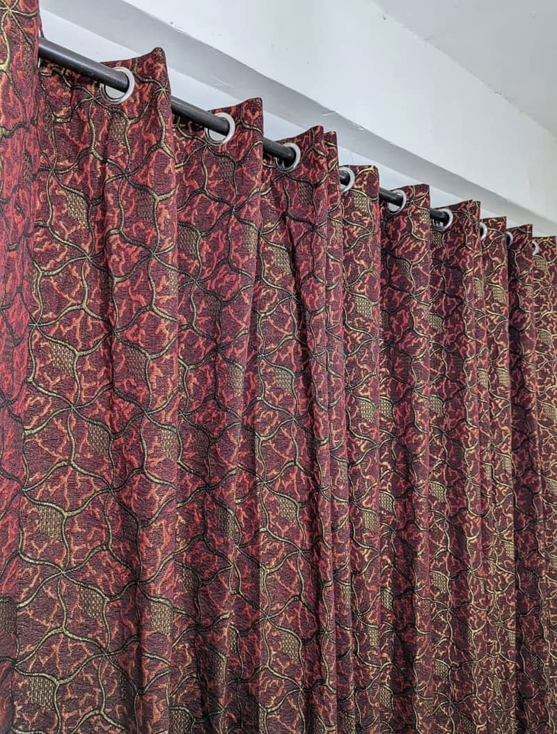 Curtains /Parday available 17