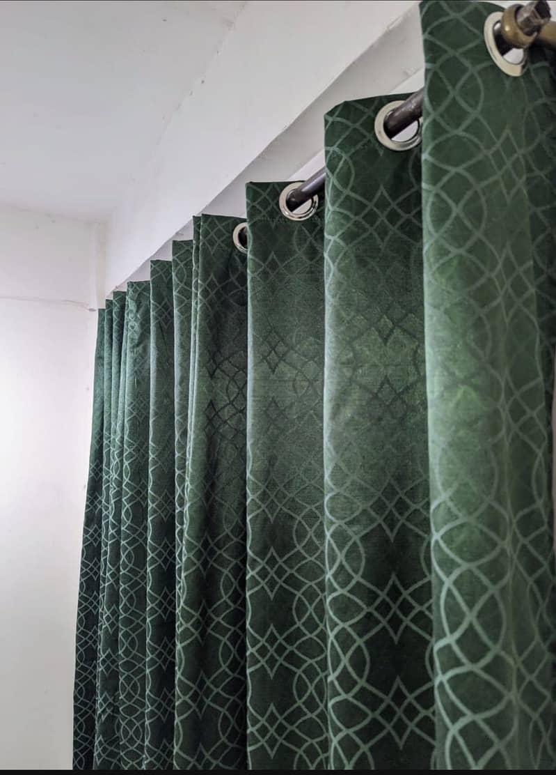 Curtains /Parday available 18