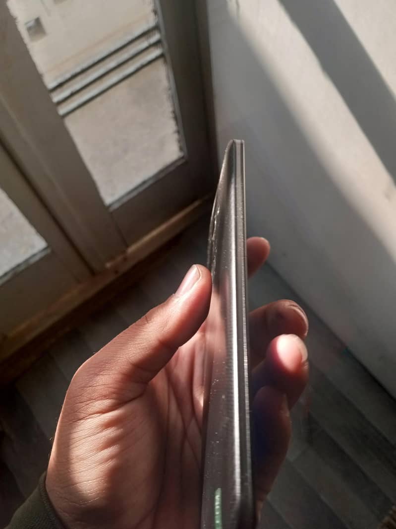 sharp aquos zero gaming beast 1