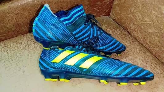 Football shoes original 1