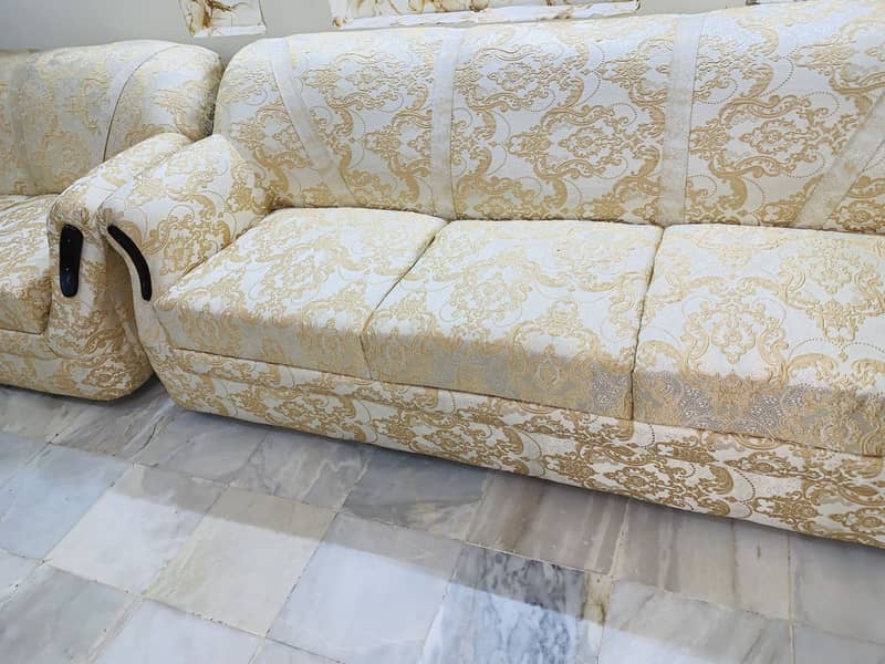 Sofa set 3