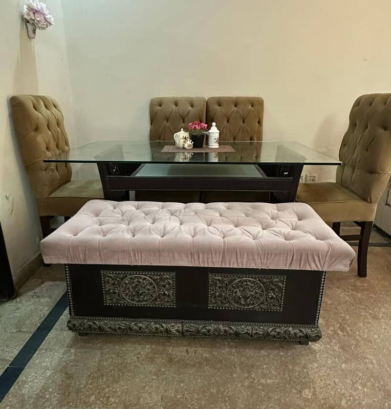 dinning table 0