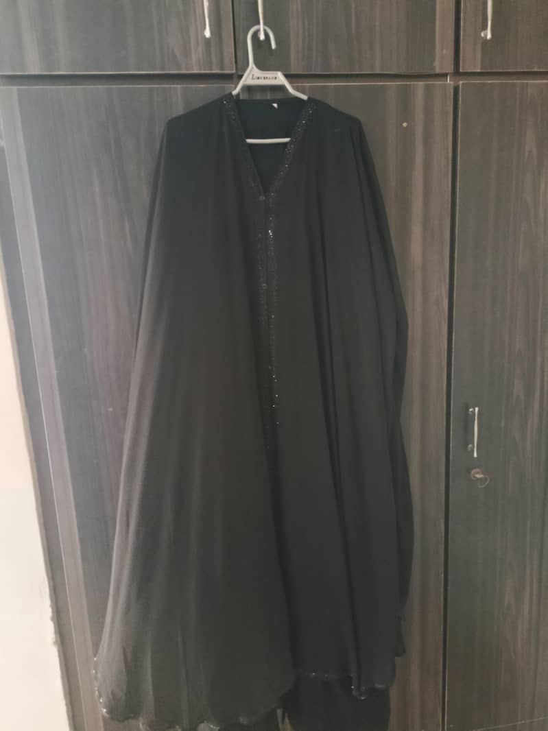 abayas 2